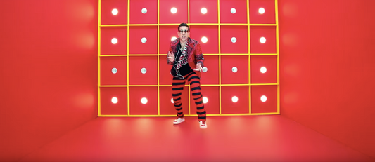 A.M. In 1,2,3 Music Video by Sofia Reyes (Feat. Jason Derulo & De La Ghetto)